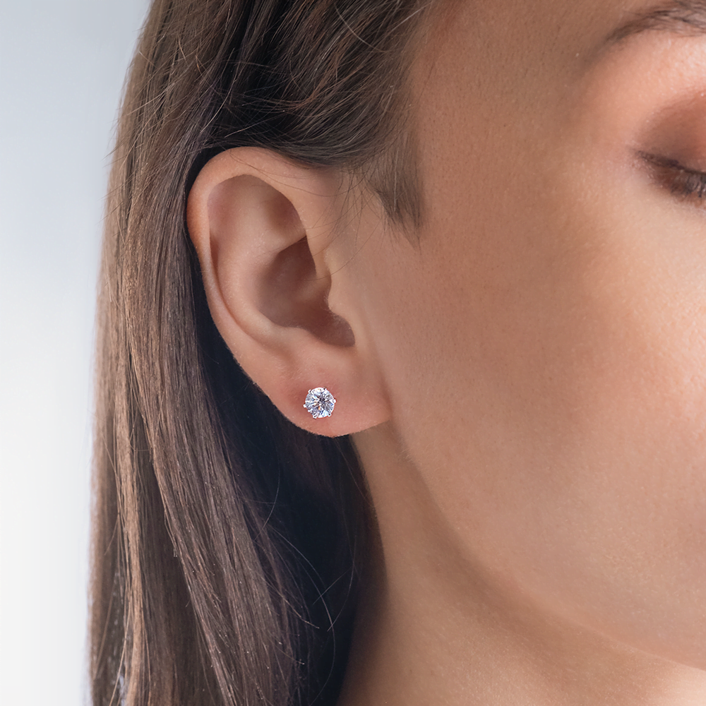 Серебряные серьги с фианитами от интернет магазина JEWELIN