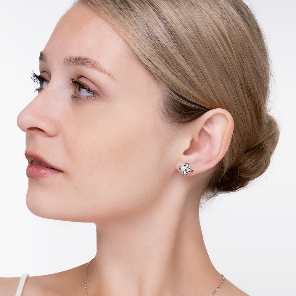 Серебряные серьги с фианитами от интернет магазина JEWELIN